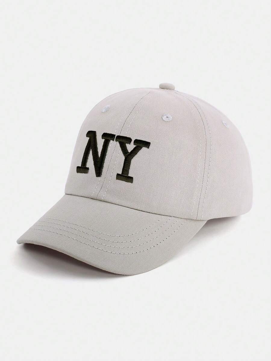 Mamas Boy Embroidered Baseball Cap for Baby Outdoor Daily Wear