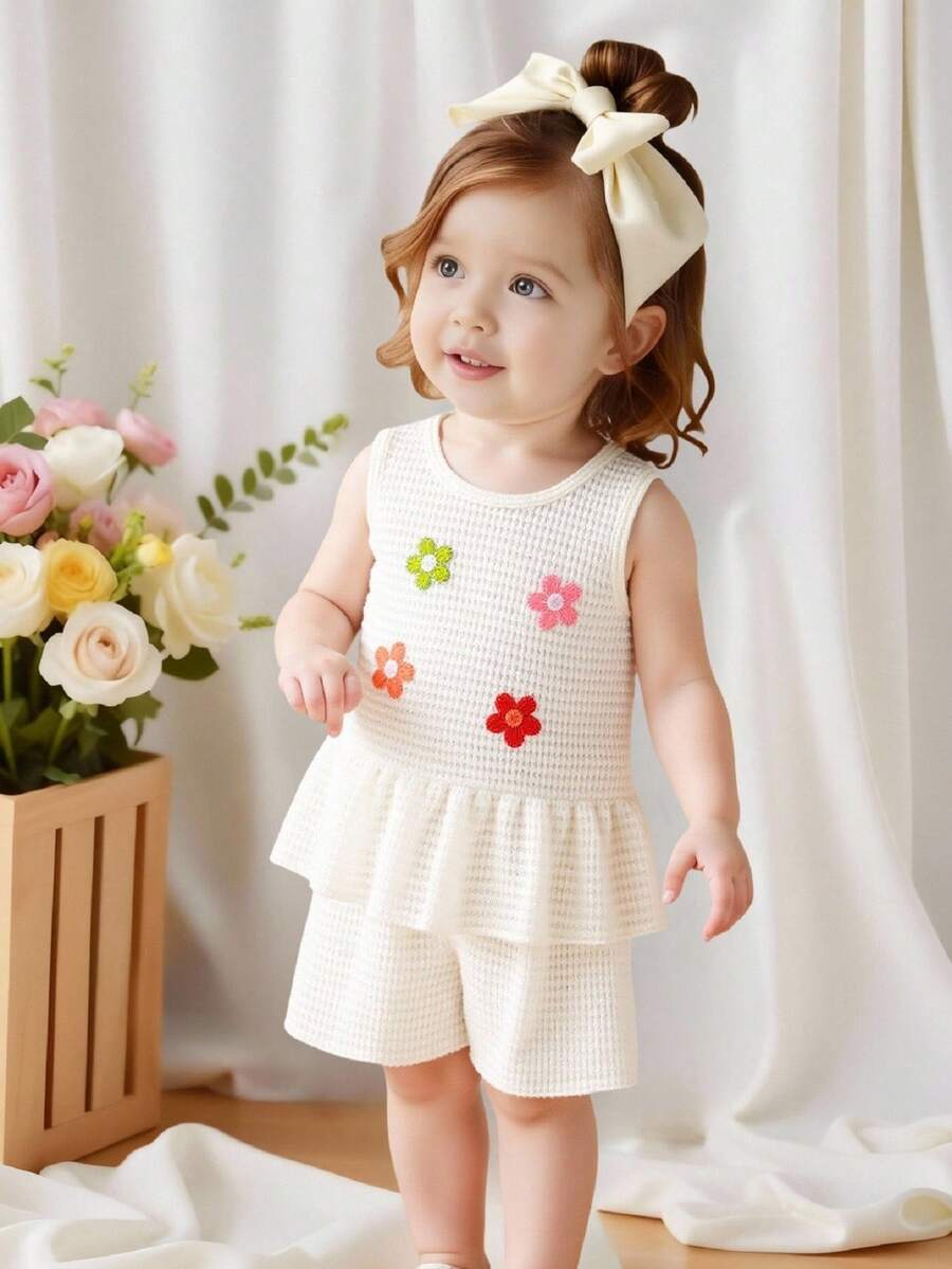 Two Piece Summer Clothing Set For Kids Girls Floral Knit Top And Shorts
