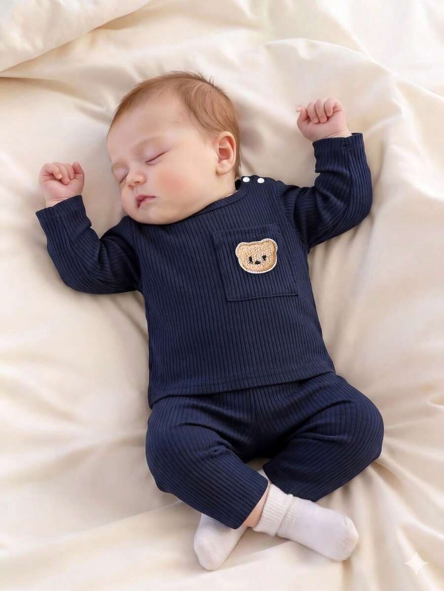 Bear Pattern Textured Pocket Top for Cute Daily Wear