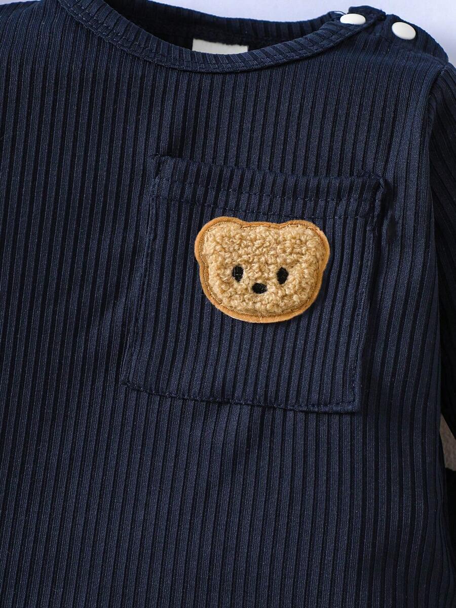 Bear Pattern Textured Pocket Top for Cute Daily Wear