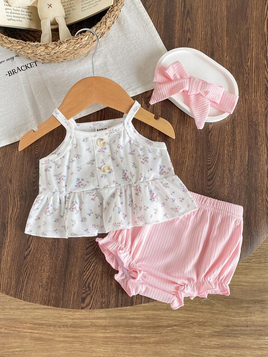 Baby Girl Heart Print Camisole Top and Shorts Set for Cute Summer Daily Wear