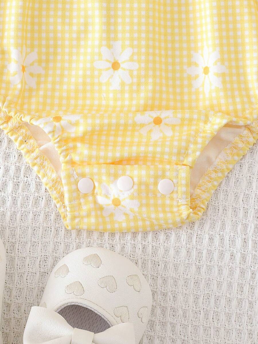 Baby Floral and Grass Print Ruffle Sleeve Romper with Headband for Summer Outings