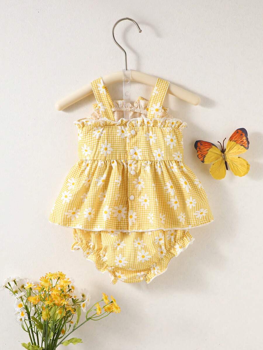 2PCS Baby Strawberry Embroidered Strap Top and Shorts Set for Cute Summer Vacations and Photoshoots