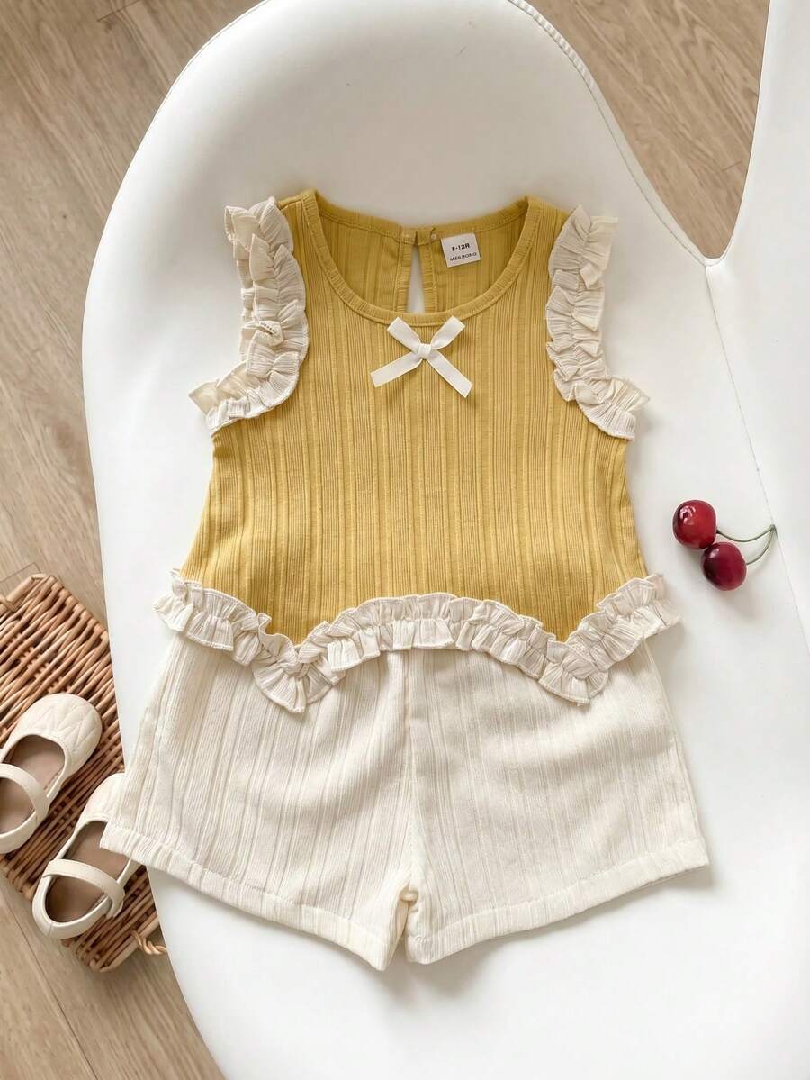 Light Green Vest Top And Apricot Shorts Set For Toddler Girls Vacation Wear