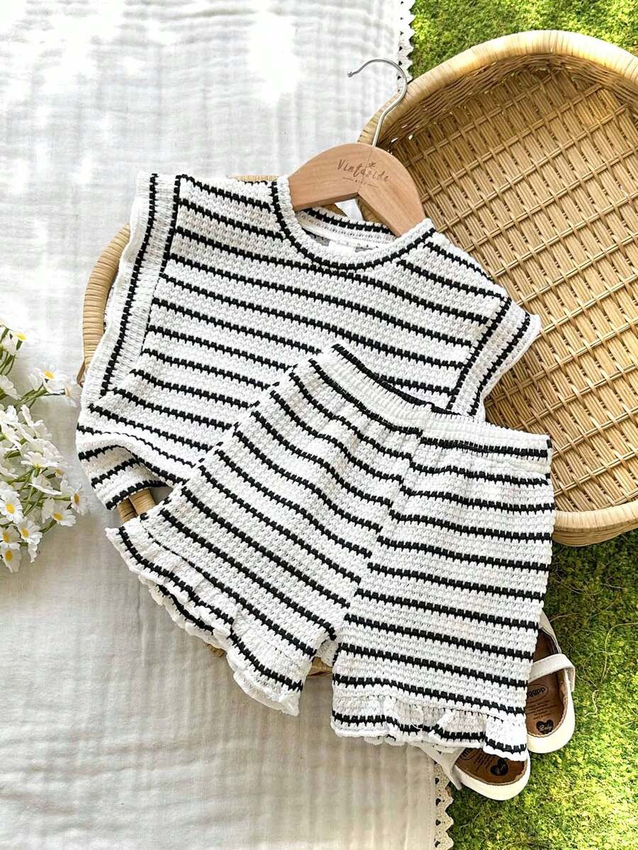 Baby Girl Black & White Striped Ruffle Sleeve T-Shirt & Shorts Set