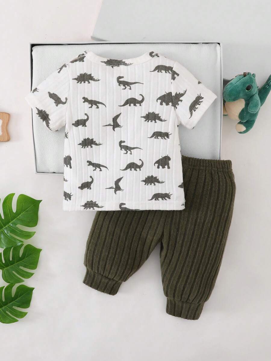 2PCS Baby Boy Dinosaur Print Top and Green Pants Set for Cute Casual Daily Wear