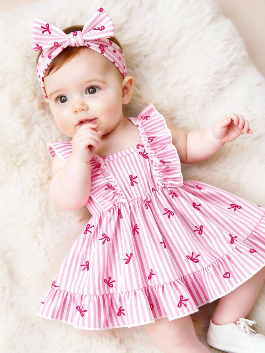 2PCS Baby Strawberry Plaid Dress and Bow Headband Set for Cute Spring and Summer Outings