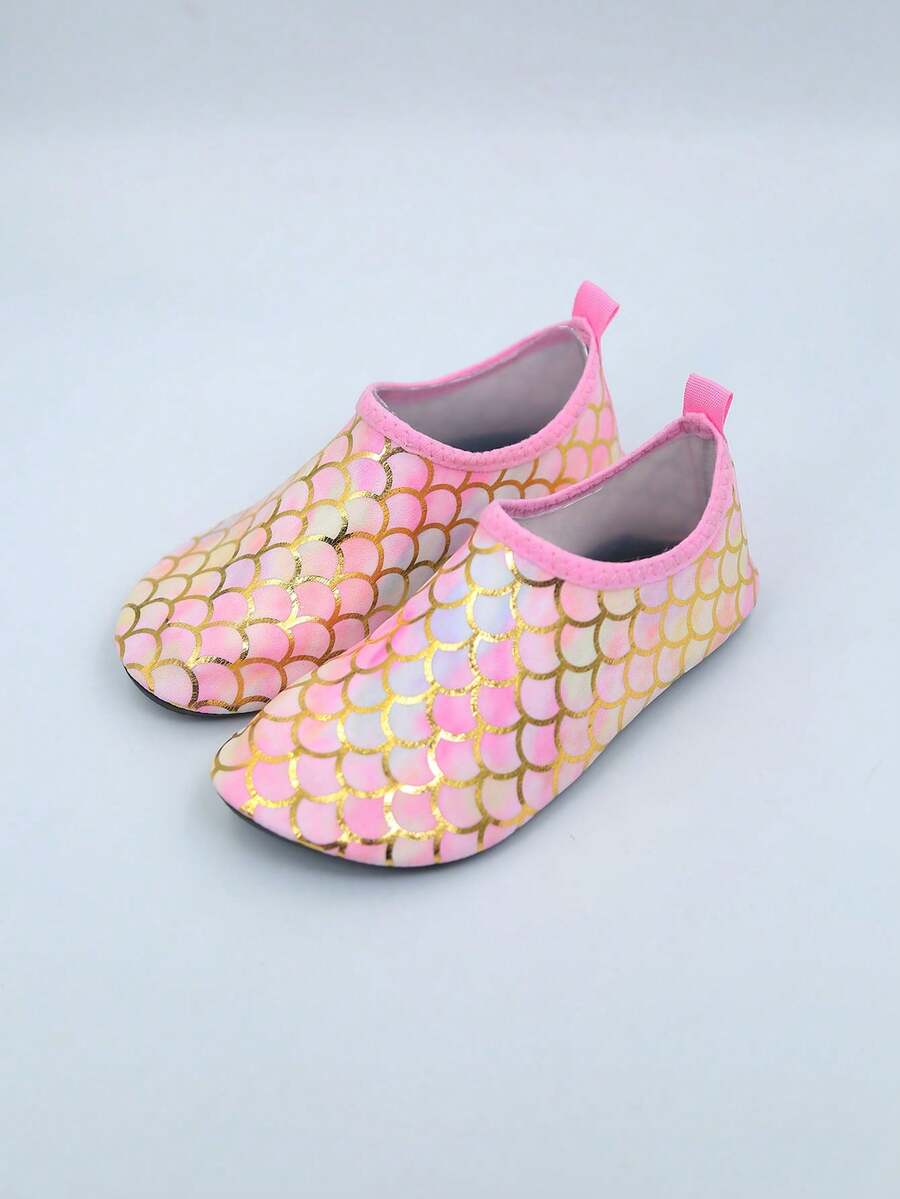 Kids Summer Water Shoes Cartoon Anti Slip Beach and Pool Shoes for Outdoor Water Play