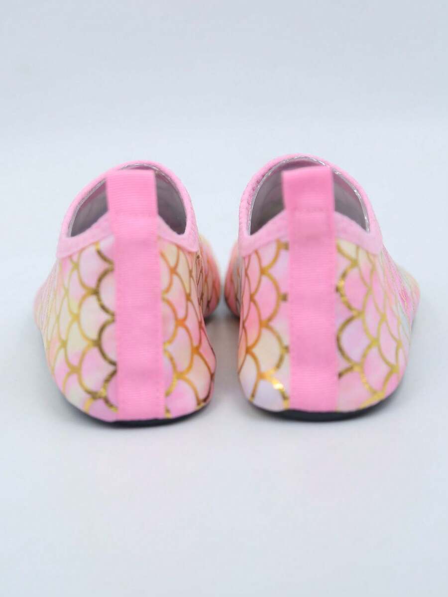 Kids Summer Water Shoes Cartoon Anti Slip Beach and Pool Shoes for Outdoor Water Play