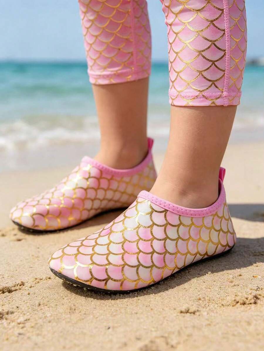 Kids Summer Water Shoes Cartoon Anti Slip Beach and Pool Shoes for Outdoor Water Play
