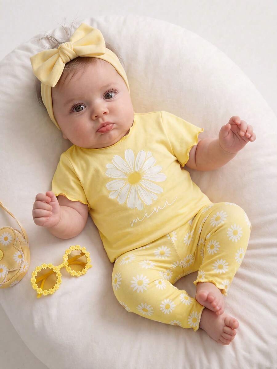 2PCS Baby Daisy Print T-Shirt and Shorts Set for Summer Daily Wear