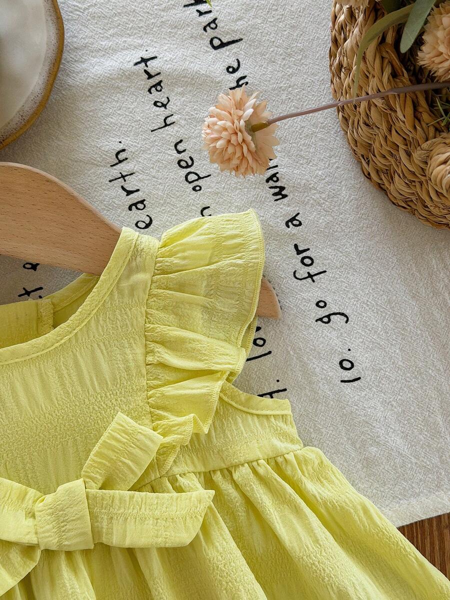 Cozy Pixies Floral Summer Dress - Contrast Color Bow & Waist Tie Detail