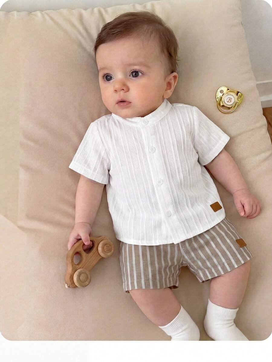 Striped Short Sleeve Shirt and Elastic Waist Shorts Set for Cute Summer Daily Wear