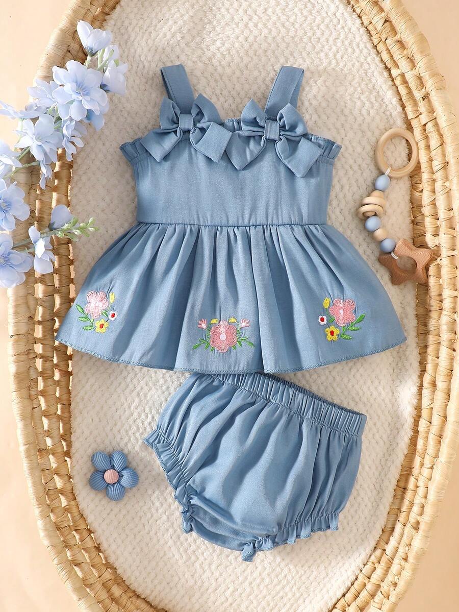 2PCS Baby Strawberry Embroidered Strap Top and Shorts Set for Cute Summer Vacations and Photoshoots