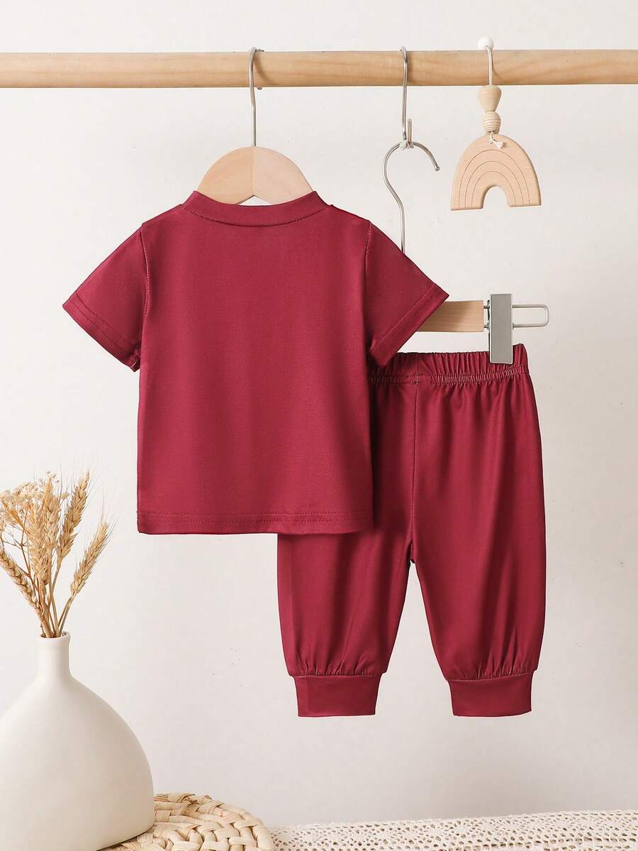 2PCS Baby Boy Dinosaur Print Top and Green Pants Set for Cute Casual Daily Wear