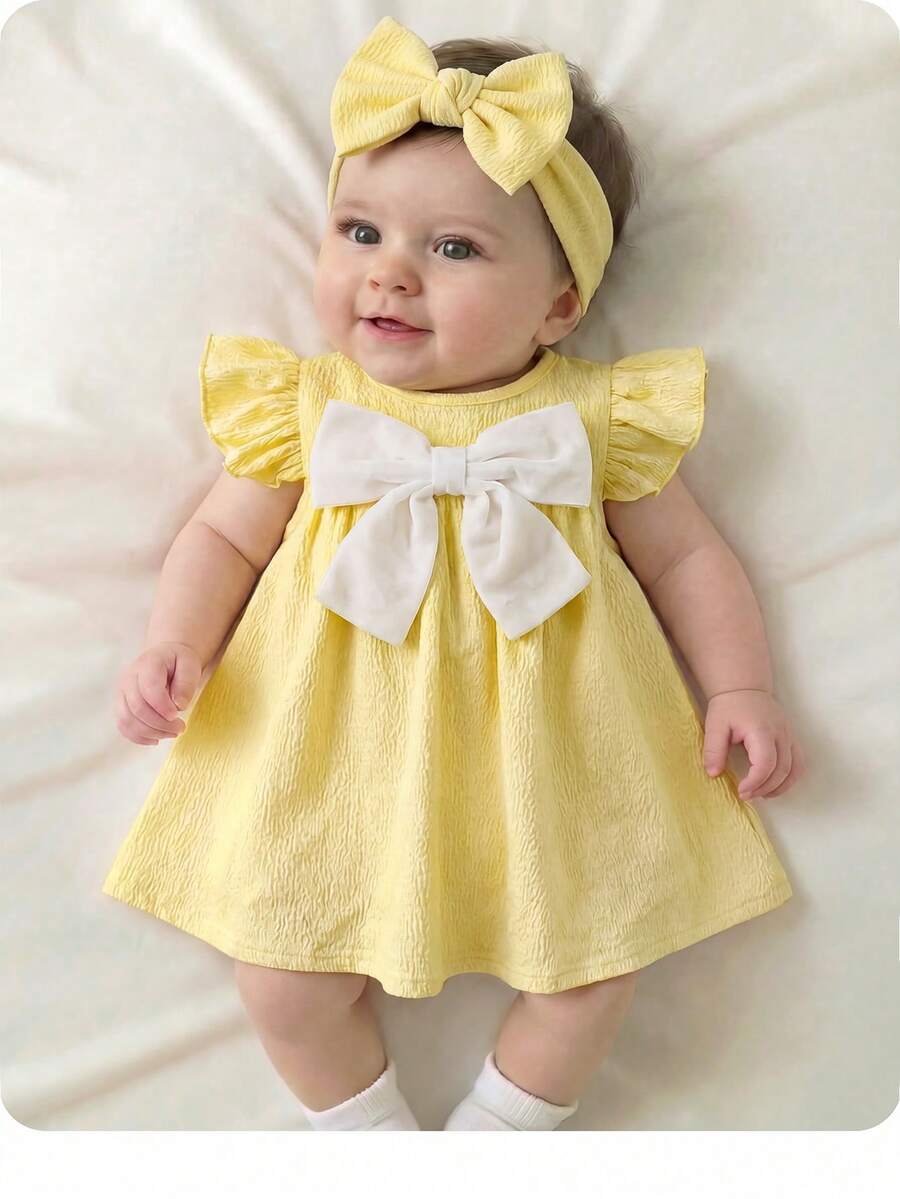 Infant Ivory Short Sleeve Dress - Elegant Textured Fabric for Little Ones