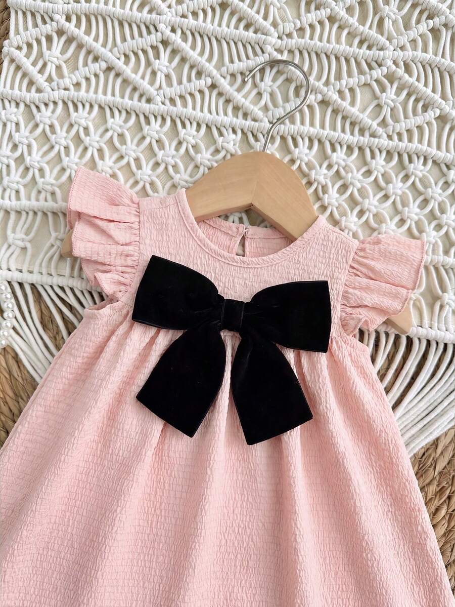 Infant Ivory Short Sleeve Dress - Elegant Textured Fabric for Little Ones