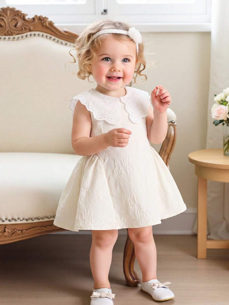 Little Girls Princess Pink Dress With Peter Pan Collar And Lace Detail