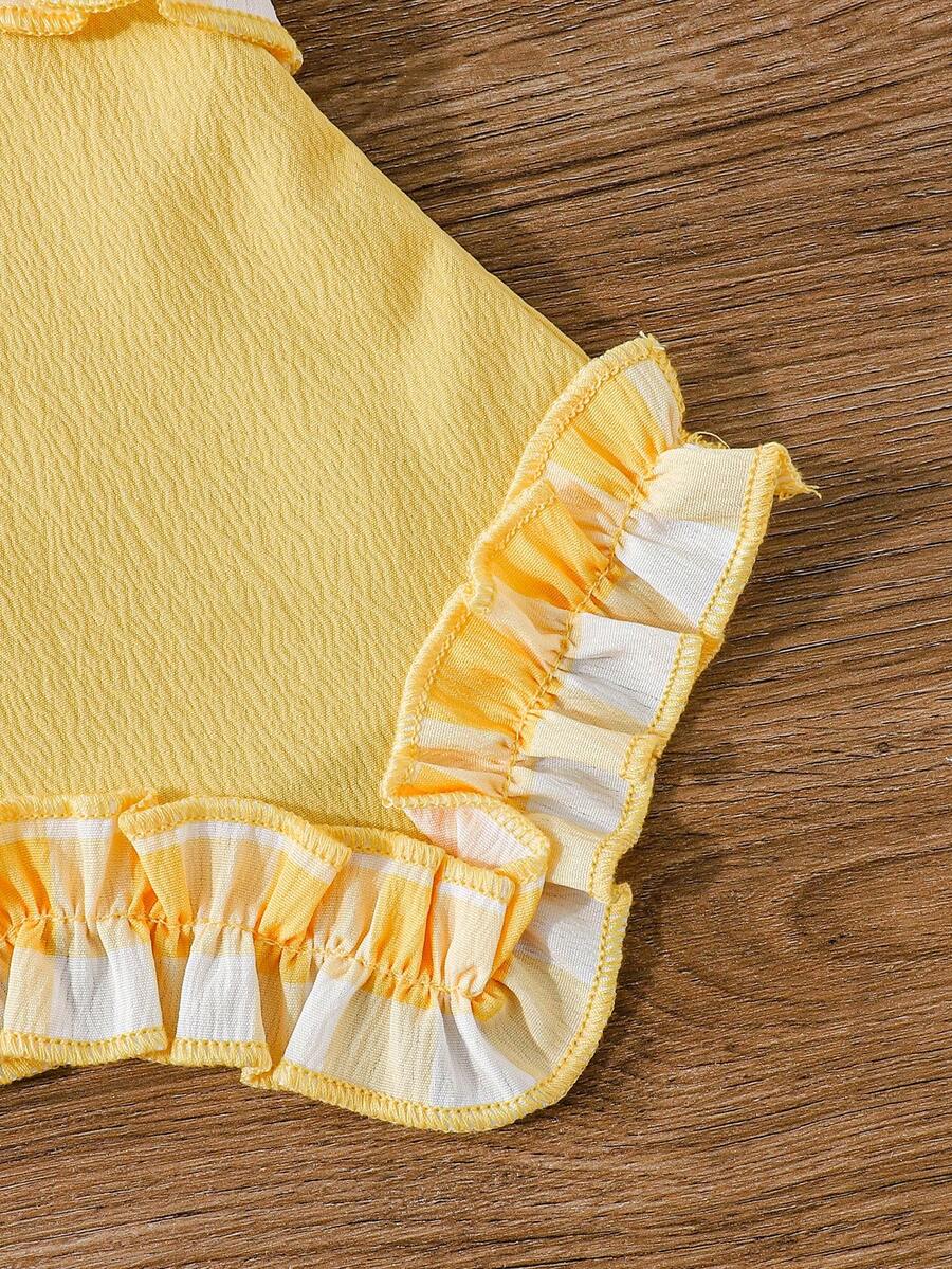 Light Green Vest Top And Apricot Shorts Set For Toddler Girls Vacation Wear