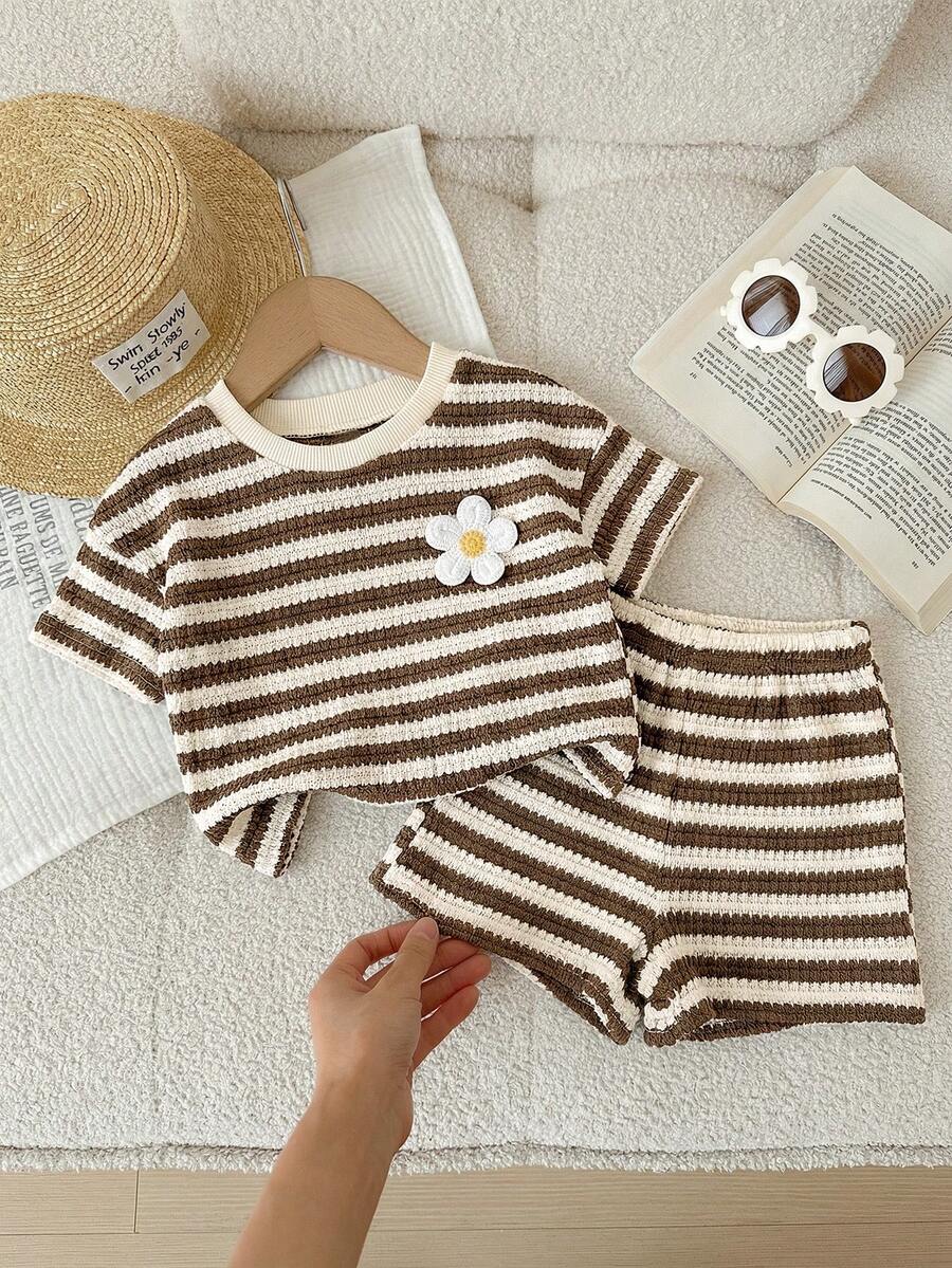 Rainbow Top And Elastic Waist Shorts Set For Toddler Girls Casual Wear
