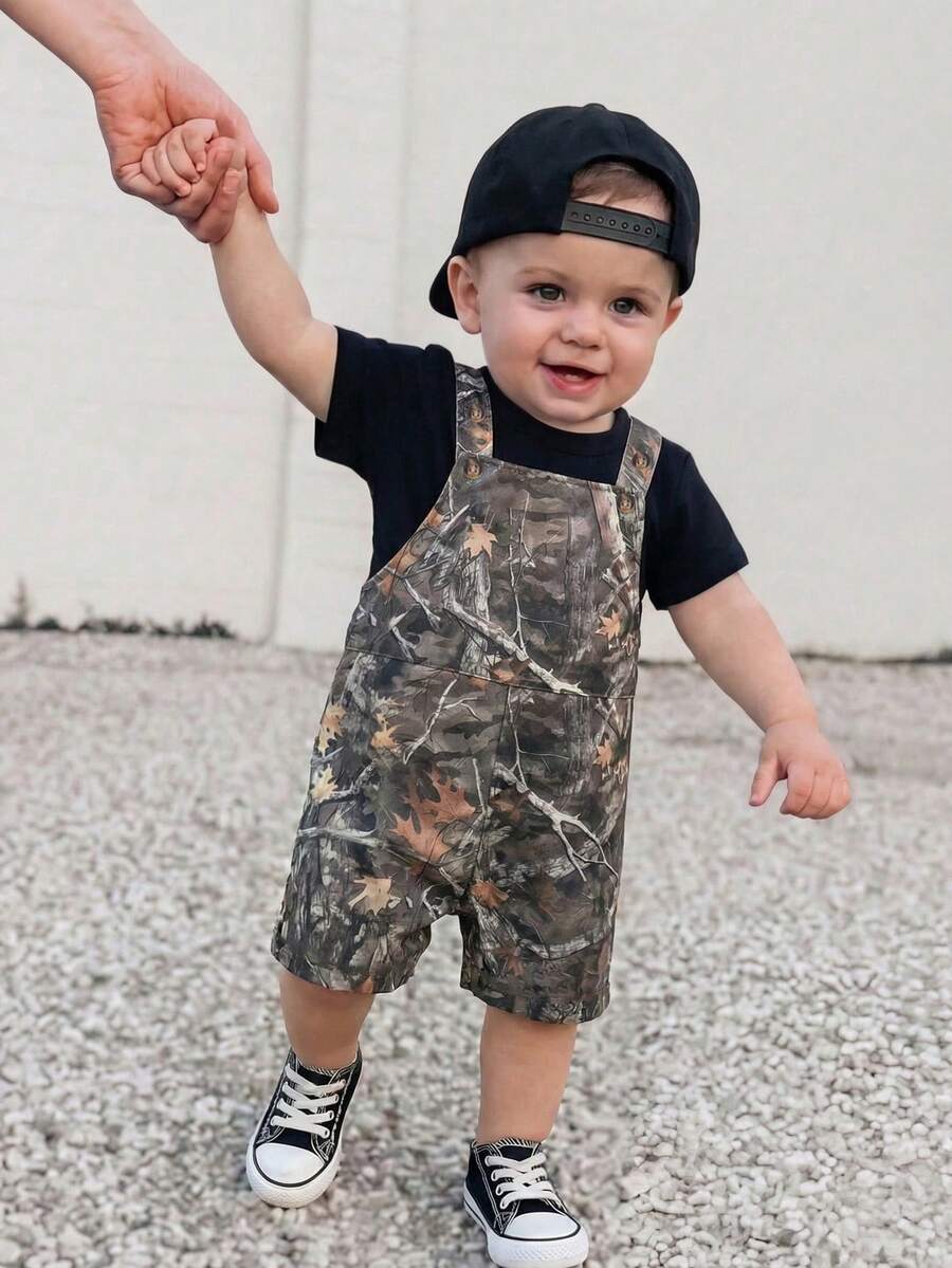2-Piece Toddler Boy Outfit: Black Graphic T-Shirt and Camo Bib Shorts