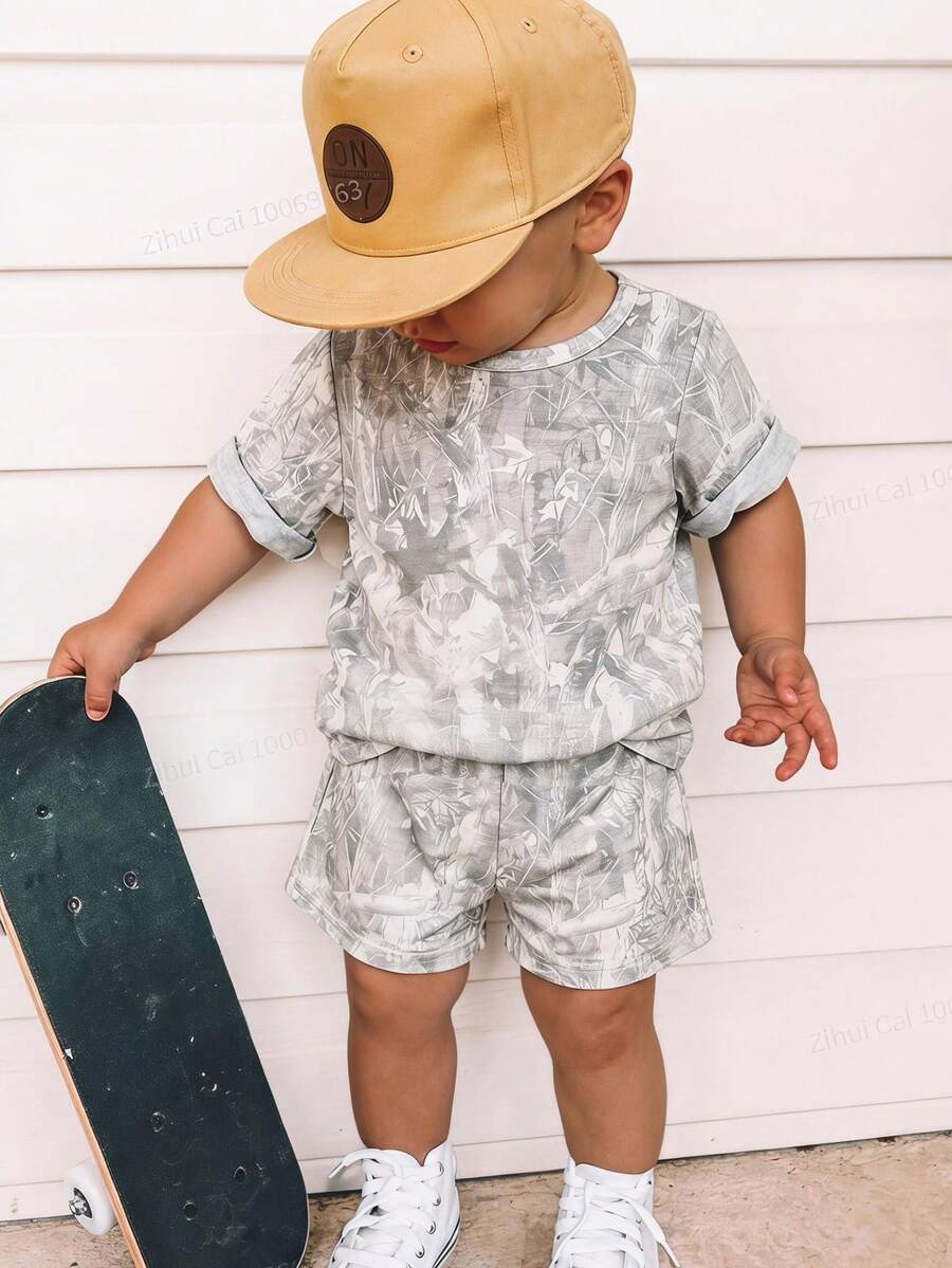 Baby Boy Mothers Day Graphic Tee and Camo Shorts 2 Piece Casual Spring Summer Outfit Set