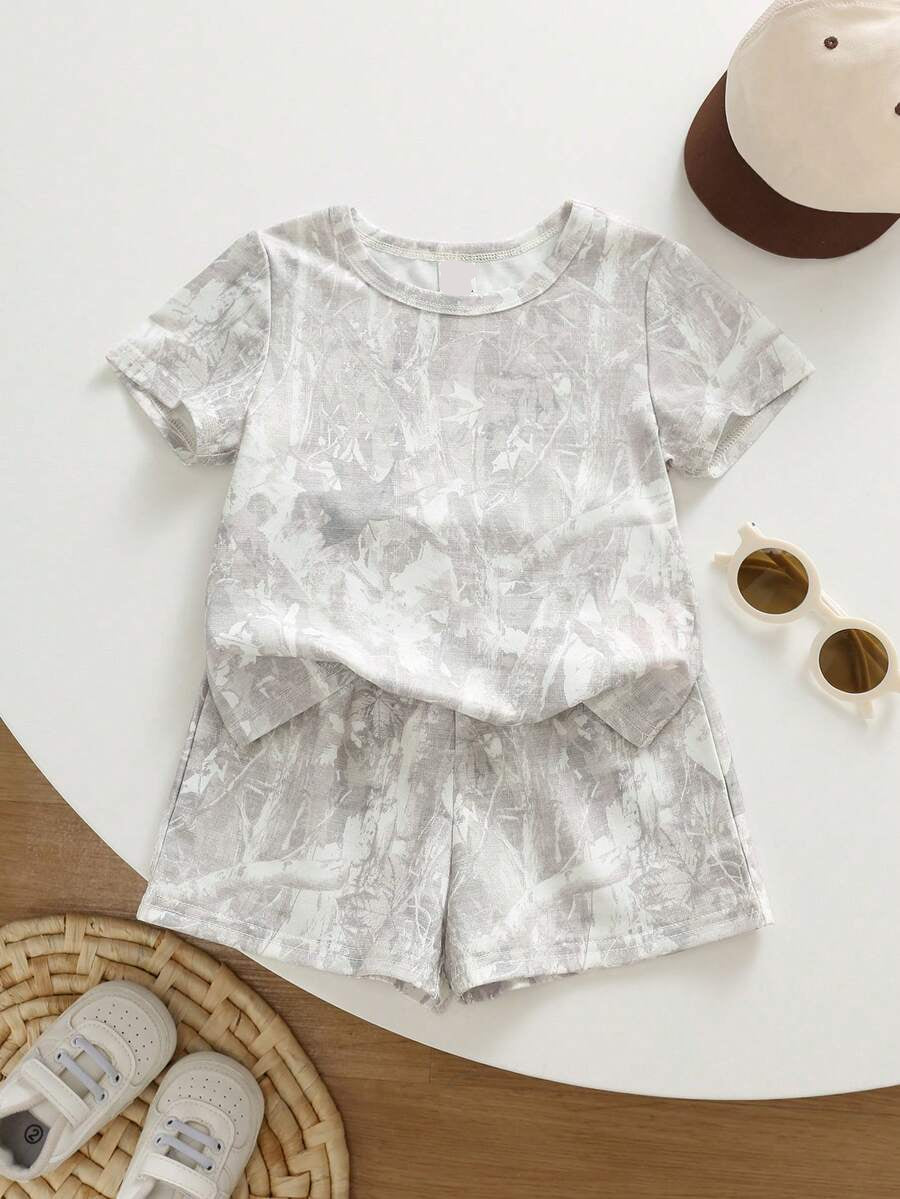Baby Boy Mothers Day Graphic Tee and Camo Shorts 2 Piece Casual Spring Summer Outfit Set