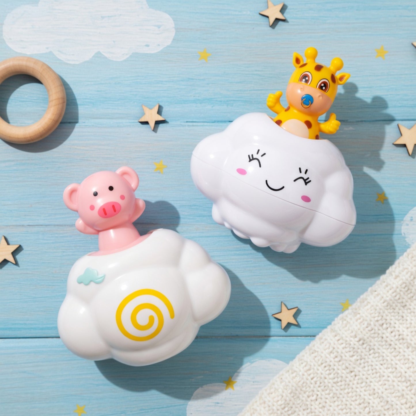 Cute Rain Cloud Baby Bath Toy - Swimming Water Spraying Shower - Interactive Floating Clouds for Kids Water Playing Fun