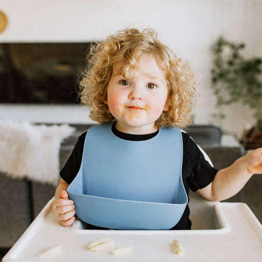 Waterproof Silicone Baby Bib - Soft Food-Grade Feeding Apron - Adjustable & Easy-Clean Saliva Bib for Kids