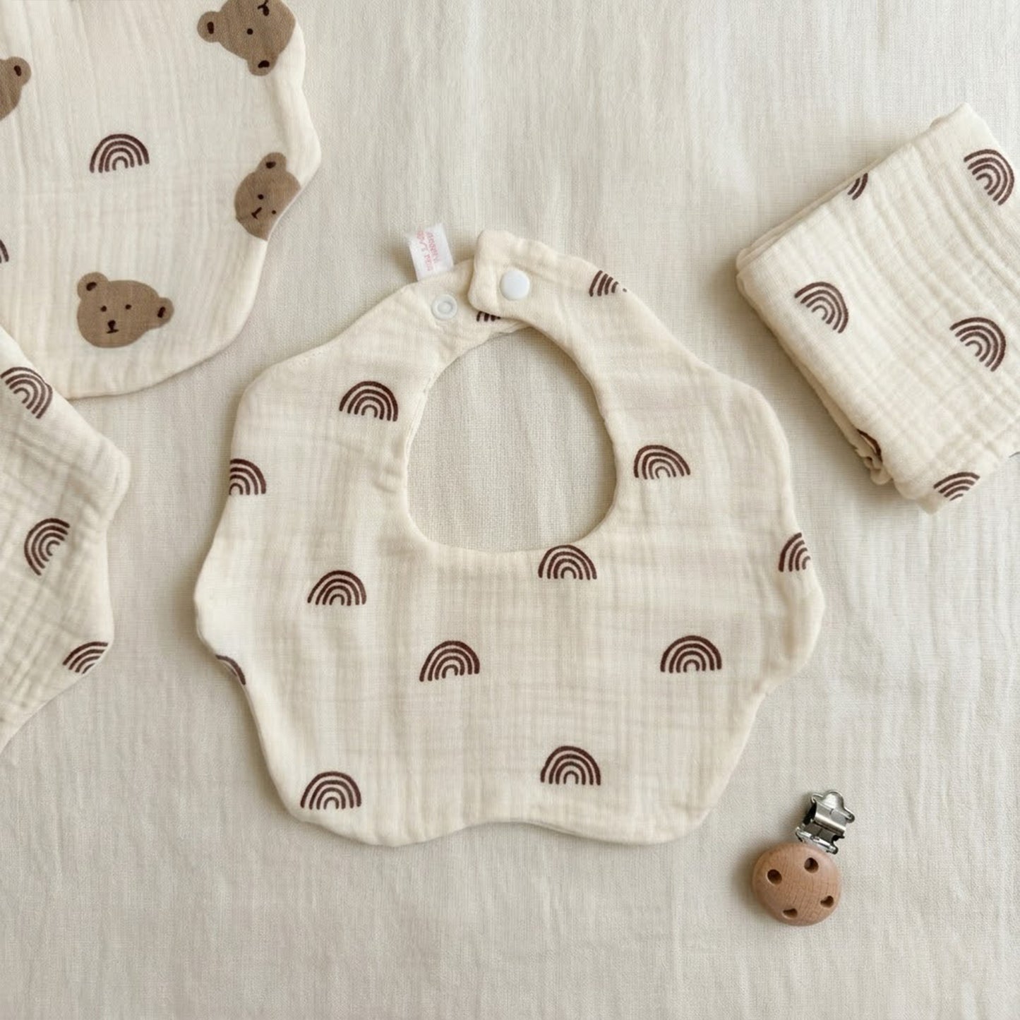 Petal-Shaped Baby Bib Set - Printed Cotton Gauze Feeding Scarf - Soft Absorbent Saliva Towel for Infants