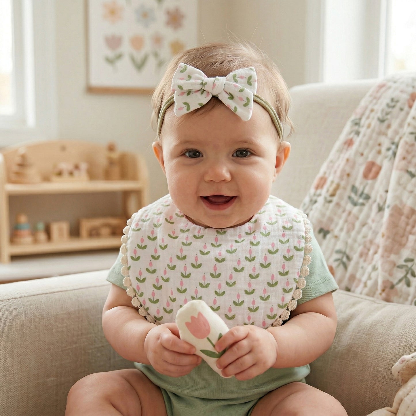3-in-1 Baby Flower Bib & Headband Set - Elegant Double-Sided Saliva Towel & Bow Hairbands for Babies