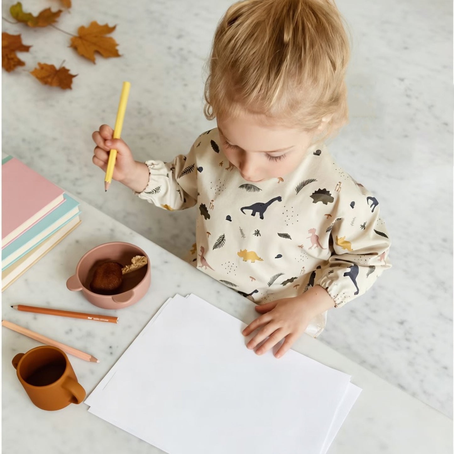 Waterproof Long Sleeve Baby Bib - Adjustable Feeding Smock - Kids Art Painting Apron & Mealtime Feeding Cloth