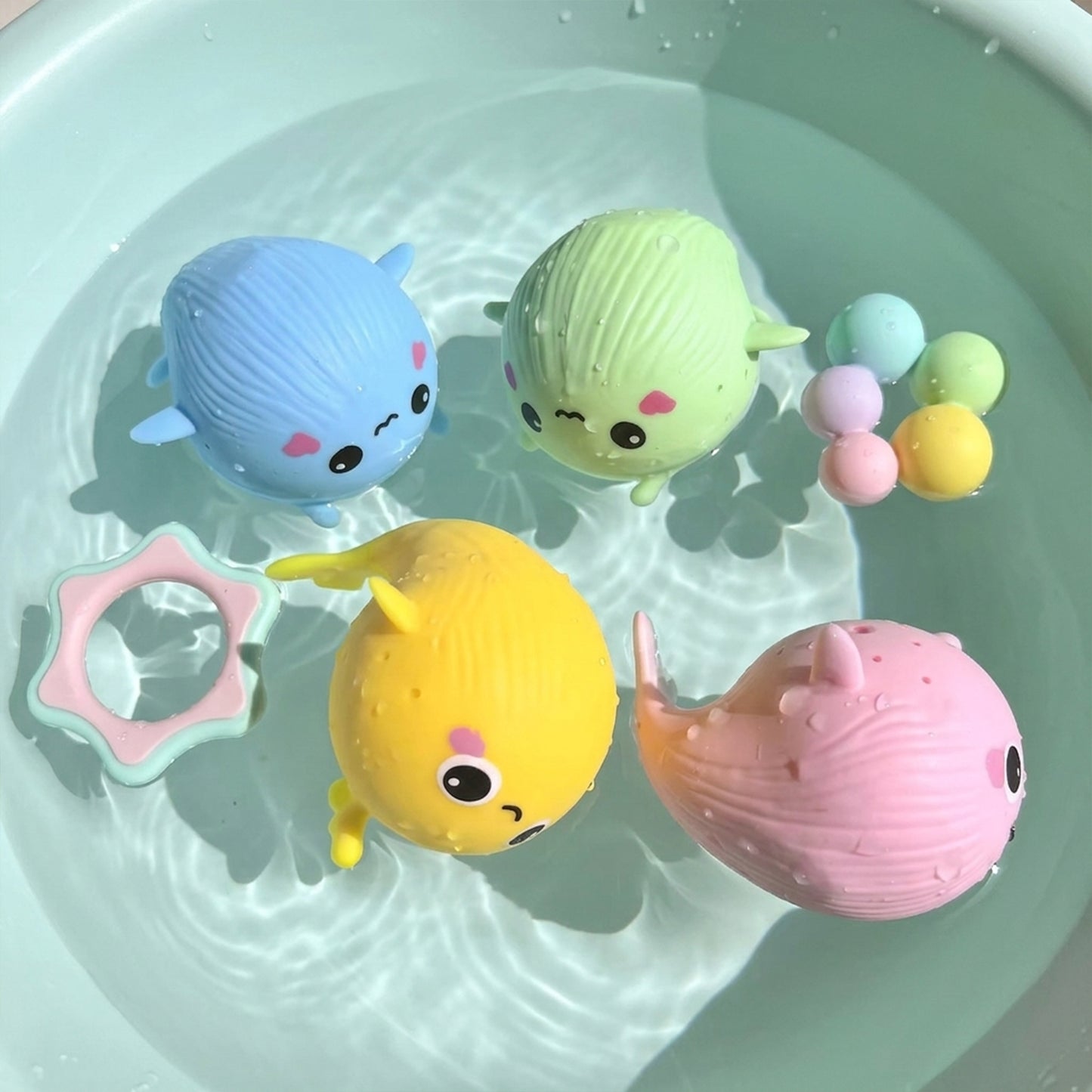 Soft Sponge Whale Bath Toy - Squishy Water Play Accessory - Fun Summer Swimming & Squeezing Toy for Toddlers & Kids