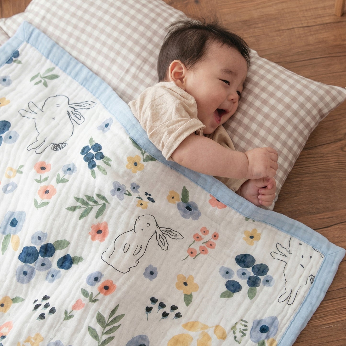 Soft 6-Layer Cotton Baby Blanket - High Absorbency Cartoon Bath Towel - Multi-functional Gauze Swaddle for Infants