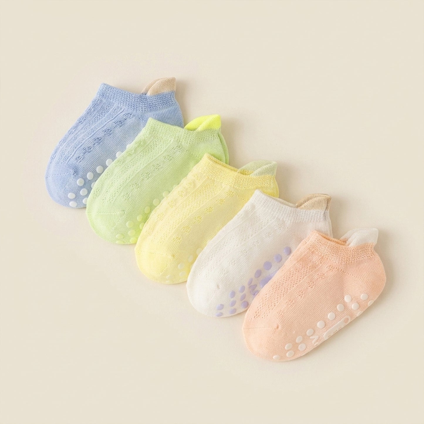 Non-Slip Kids Socks - 5 Pairs of Comfortable Cartoon Bear Socken for Boys & Girls